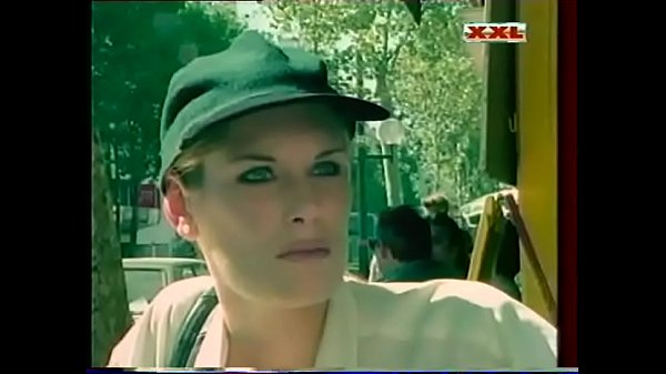 a girl from america in paris sex videos